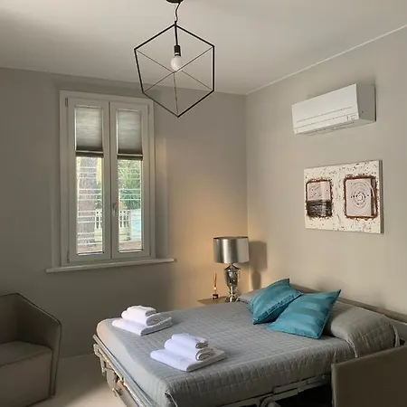 公寓 Delizioso In Al Mare 佩萨罗