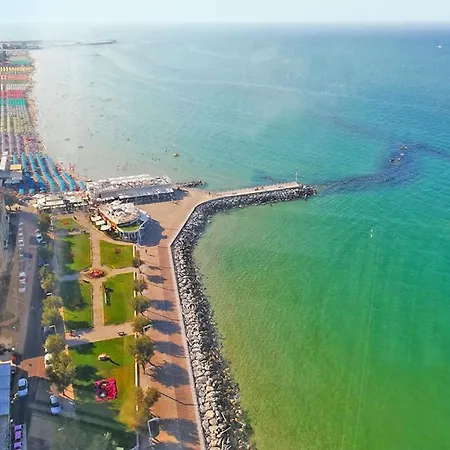 Delizioso In Al Mare * 佩萨罗